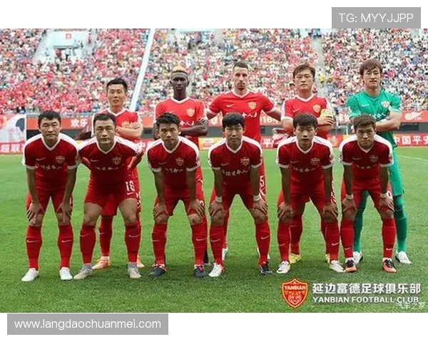 2017年上港与富德激战回顾：精彩瞬间与战术分析