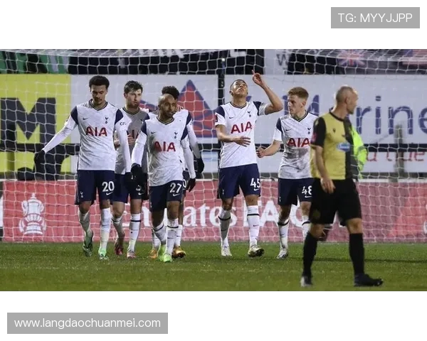 京多安：从德甲明星到英超新星的华丽转身与未来展望